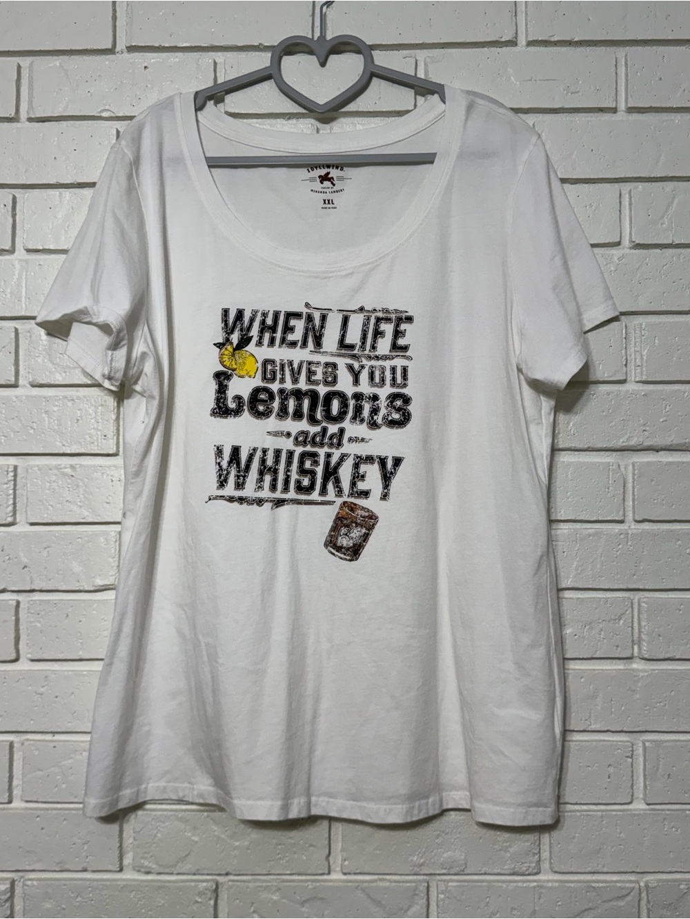 Idyllwind Miranda Lambert Lemons Whiskey Graphic Tee XXL White